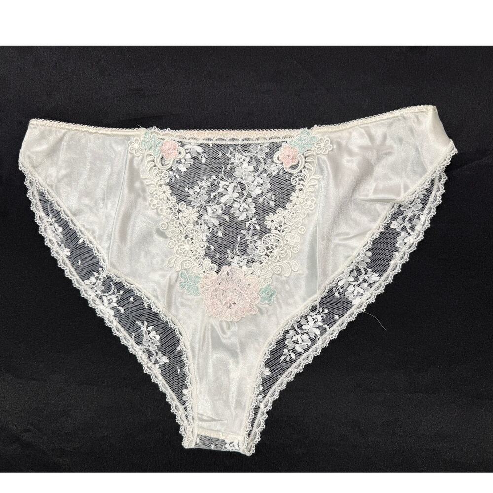 Vintage Victoria's Secret Gold Label Panties Sz M White Satin Lace Sheer Floral